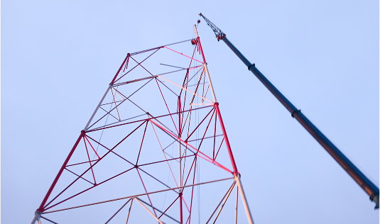 Montaj și întreținere
turnuri de comunicații
